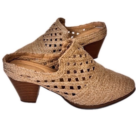Comfort Est. 1946 Shoes - Comfort est. 1946 Woven Mules Women 8W Natural Boho Straw Block Heel Shoes